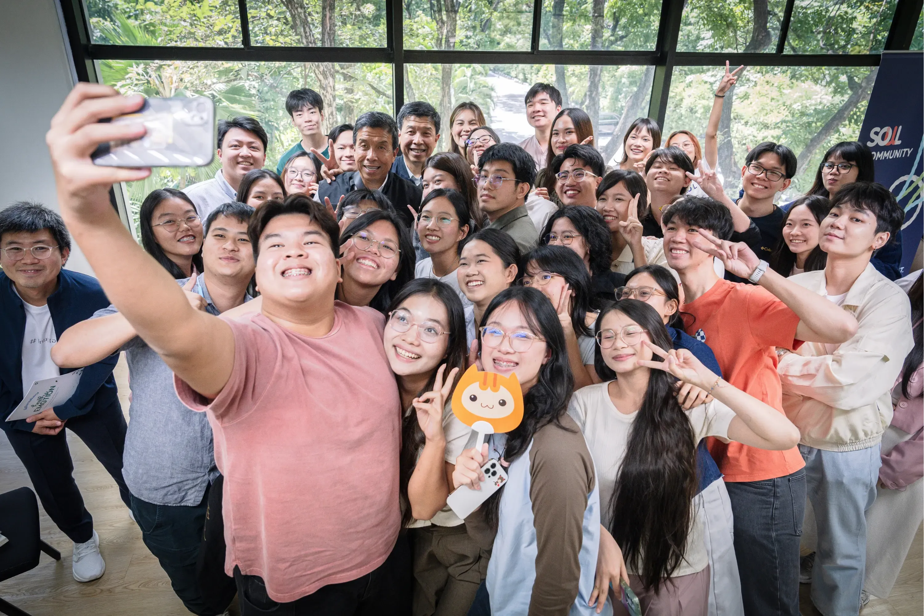 The SOL community together